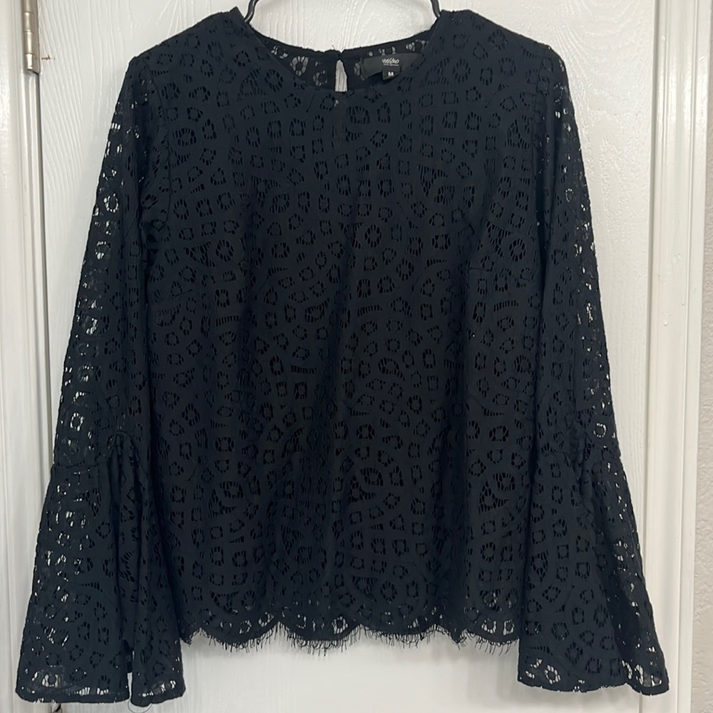 Mossimo black lace blouse
